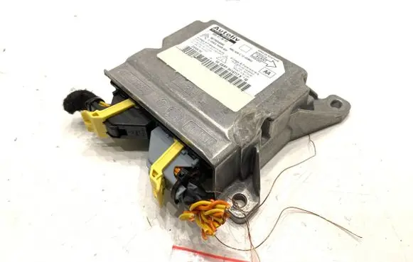 Citroen C3 Picasso Airbag deployment crash/impact sensor 9673654980