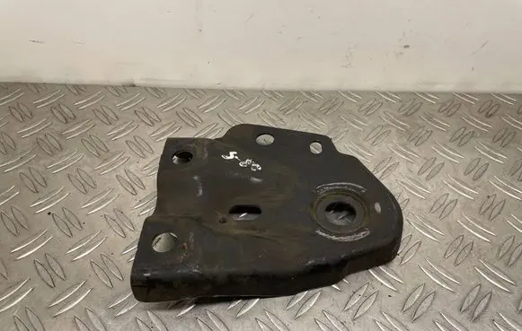 Volvo S80 Radiator mount bracket C9H7A