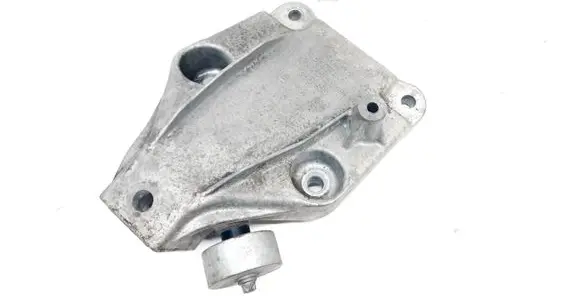 BMW 5 GT F07 Engine mounting bracket 6777623