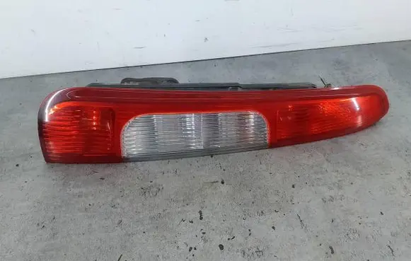 Ford Focus C-MAX Rear/tail lights 3M5113A603AA