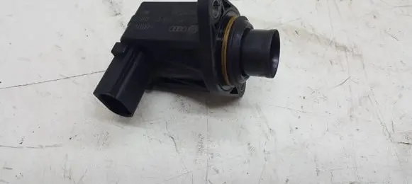 Volkswagen Golf V Turbo solenoid valve 03C145710