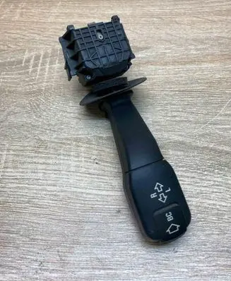 BMW 5 E39 Indicator stalk 8352172 011004