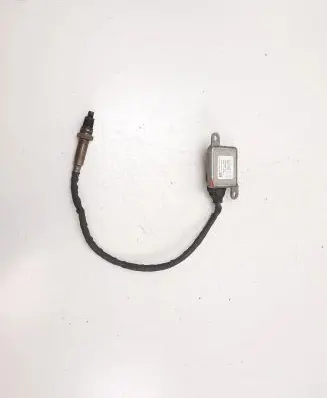 Mercedes-Benz E C207 W207 Lambda probe sensor A0009052709