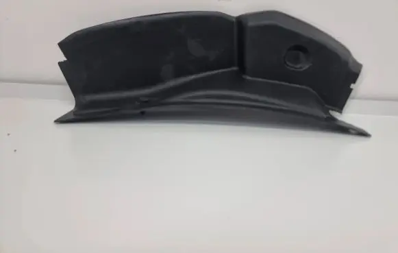 Mercedes-Benz GLE (W166 - C292) Rear/tail light trim molding A1666910300