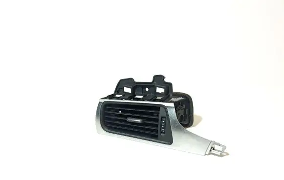 Audi A6 C7 Dashboard side air vent grill/cover trim 4G1820901