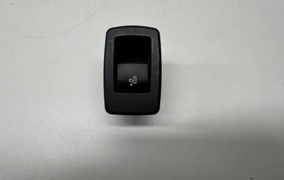BMW 2 F45 Seat control switch 9290728 929072802 170515HW01