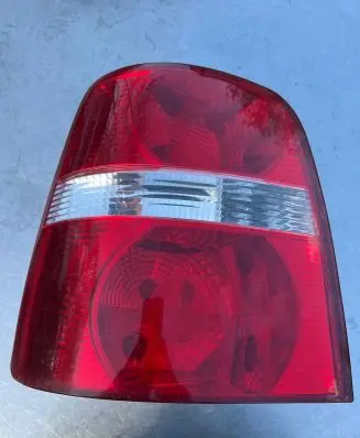 Volkswagen Touran I Rear/tail lights 1T0945096G