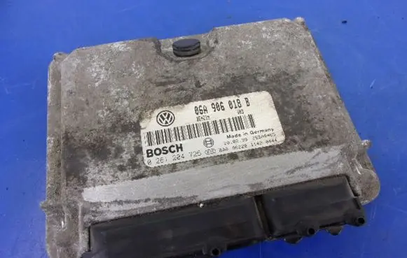 Seat Toledo II (1M) Engine control unit/module ECU 06A906018B