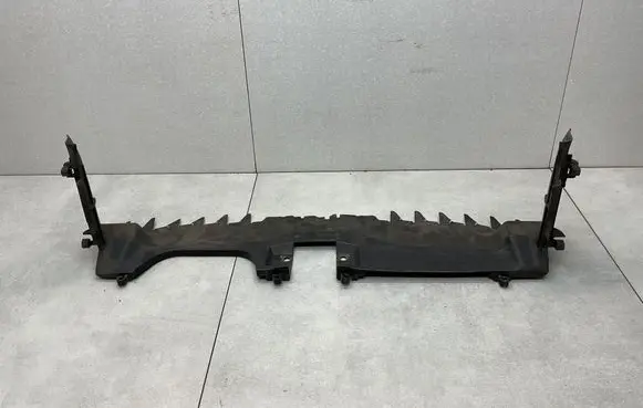 Skoda Superb B8 (3V) Intercooler air guide/duct channel 3V0121285A