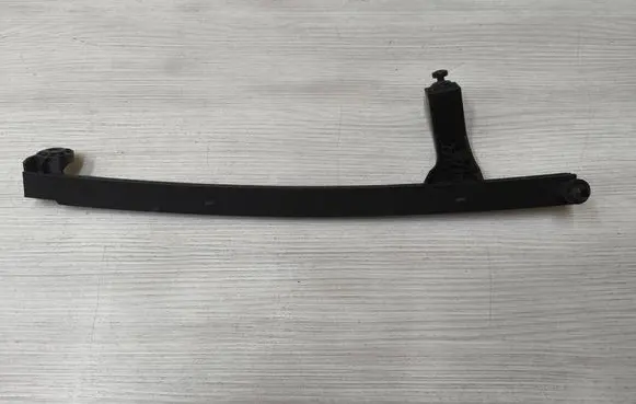 Audi Q2 - Rear door windshield rail 81A839067