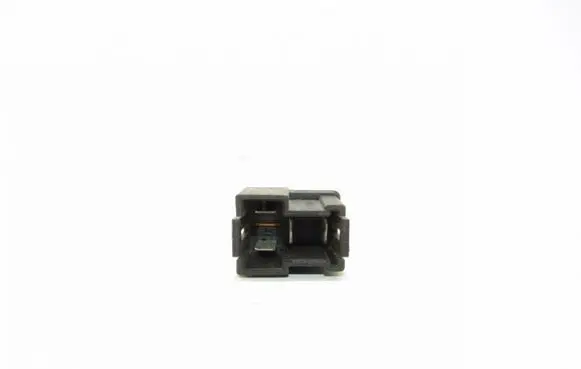 Mitsubishi Pajero Other relay mb95338211