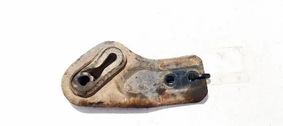 Opel Zafira B Radiator mount bracket 13118278