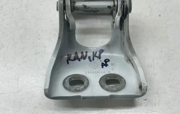 Renault Kangoo II Front door lower hinge 488006 1214