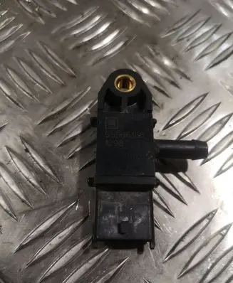 Opel Insignia A Exhaust gas pressure sensor 55566186