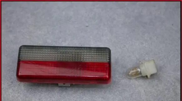 Citroen C5 Front door interior light 