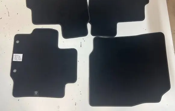 Mitsubishi Space Star Car floor mat set MZ314719