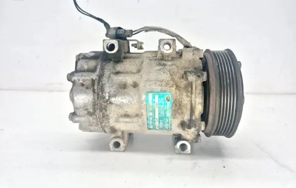 Volvo V50 Air conditioning (A/C) compressor (pump) SD7V16