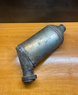 BMW 5 E39 Muffler/silencer 2246727 2236885003 GE4990030009