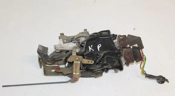 Peugeot 605 Front door lock