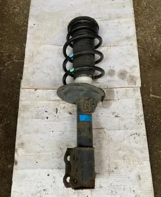Toyota Yaris Front shock absorber/damper