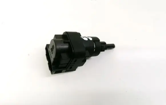 Volkswagen Polo IV 9N3 Brake pedal sensor switch 6Q0945511