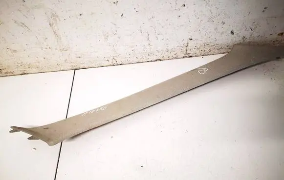 Daihatsu Sirion (C) pillar trim