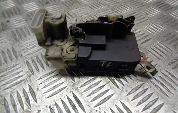 Fiat Albea Rear door lock