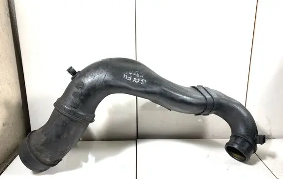 Volkswagen Golf IV Intercooler hose/pipe 1J0129654S
