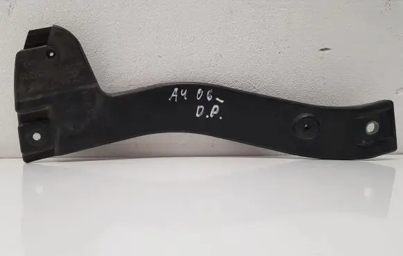 Audi A4 S4 B7 8E 8H Front bumper mounting bracket 8E0807204B