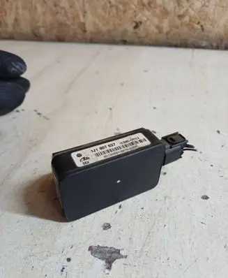 Volkswagen Golf IV ESP acceleration yaw rate sensor 1J1907637 10098004102 1209800410