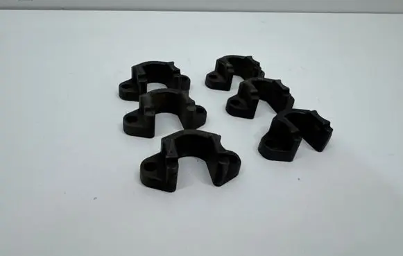 BMW 5 E60 E61 Fuel Injector clamp holder