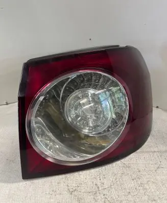 Volkswagen Golf Plus Rear/tail lights 5M0945096N 89035266
