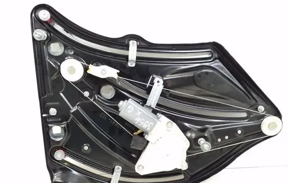 Mercedes-Benz E C207 W207 Rear door manual window regulator A2076701303