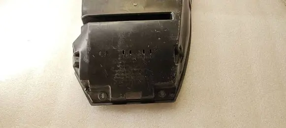 Audi A8 S8 D2 4D Fuse box cover 4D1937124