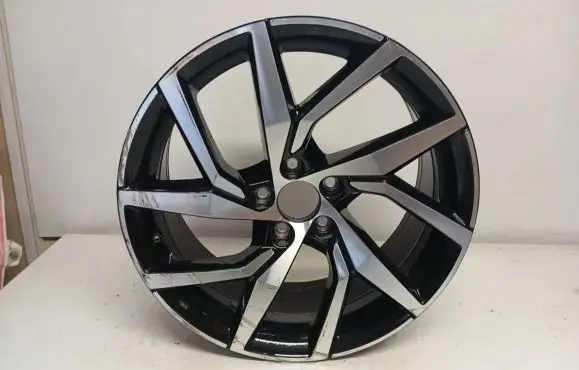 Volvo S60 R18 alloy rim 31471311