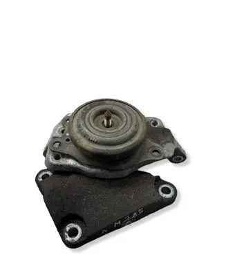 Nissan Murano Z51 Engine mount bracket 
