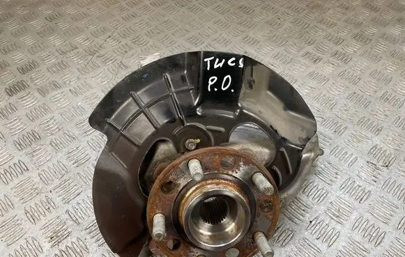 Hyundai Tucson IV NX4 Front wheel hub