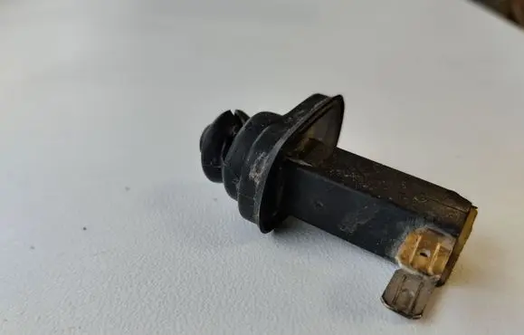 Audi A4 S4 B5 8D Rear door sensor 8D0947561B