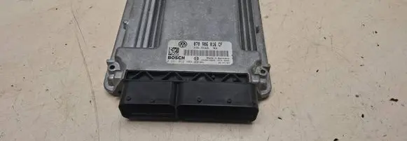 Volkswagen Transporter - Caravelle T5 Engine control unit/module 070906016CF 1039S15609 0281012909