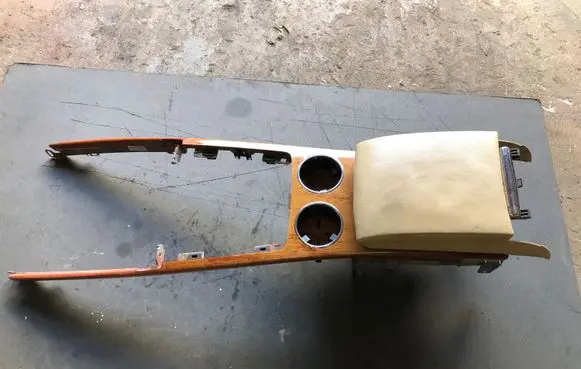 Volkswagen Phaeton Center console 3D0863243