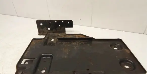Battery tray
