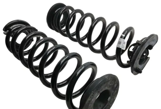 Volkswagen Tiguan Front coil spring 5QS511103M