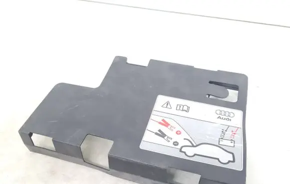 Audi A6 S6 C6 4F Battery box tray cover/lid 4F0915429B