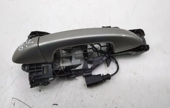 Volkswagen PASSAT CC Rear door exterior handle