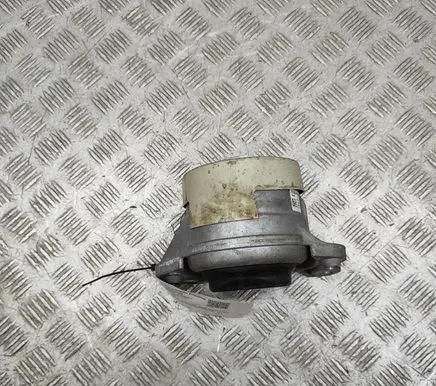 Mercedes-Benz GLC X253 C253 Engine mount bracket A2532401000