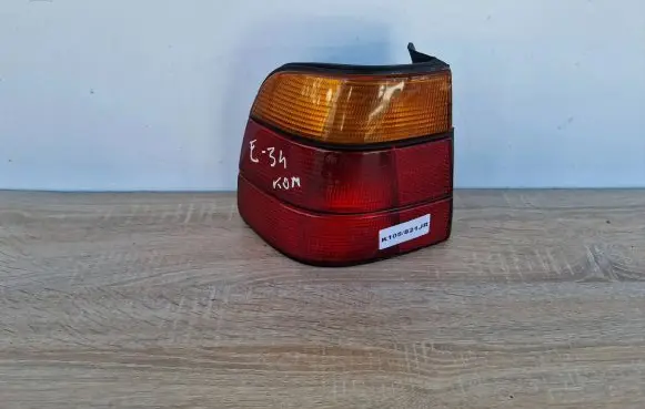 BMW 5 E34 Rear/tail lights 63274