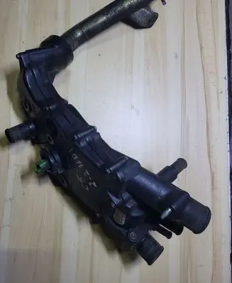 Citroen C5 Thermostat/thermostat housing 9643212480 9633699980