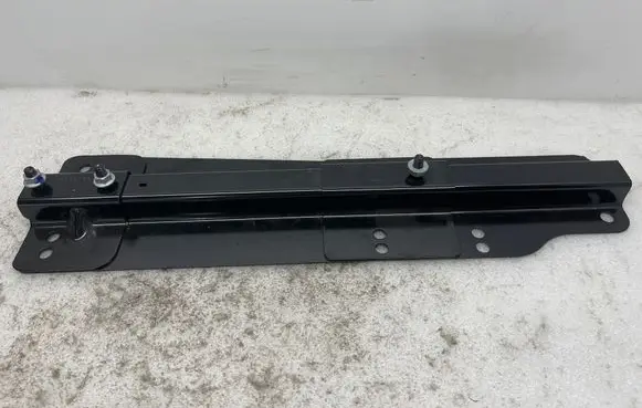 Tesla Model X Rear seat guide rail 108616699f