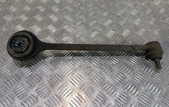 Chrysler 300C Front control arm