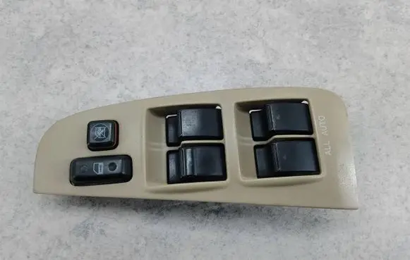 Toyota Avensis T250 Quarter vent window switch 